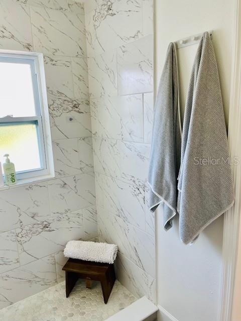 651 MADISON CT, SARASOTA, FL, 34236