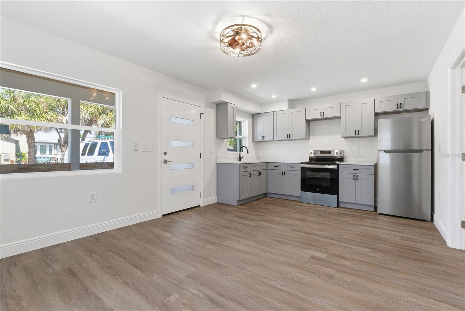 113 145TH AVE E #2, MADEIRA BEACH, FL, 33708
