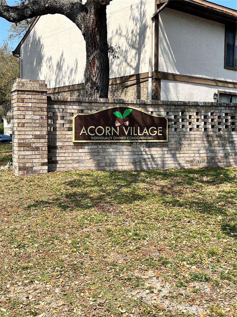 4918 SILVER OAKS VLG #F, ORLANDO, FL, 32808
