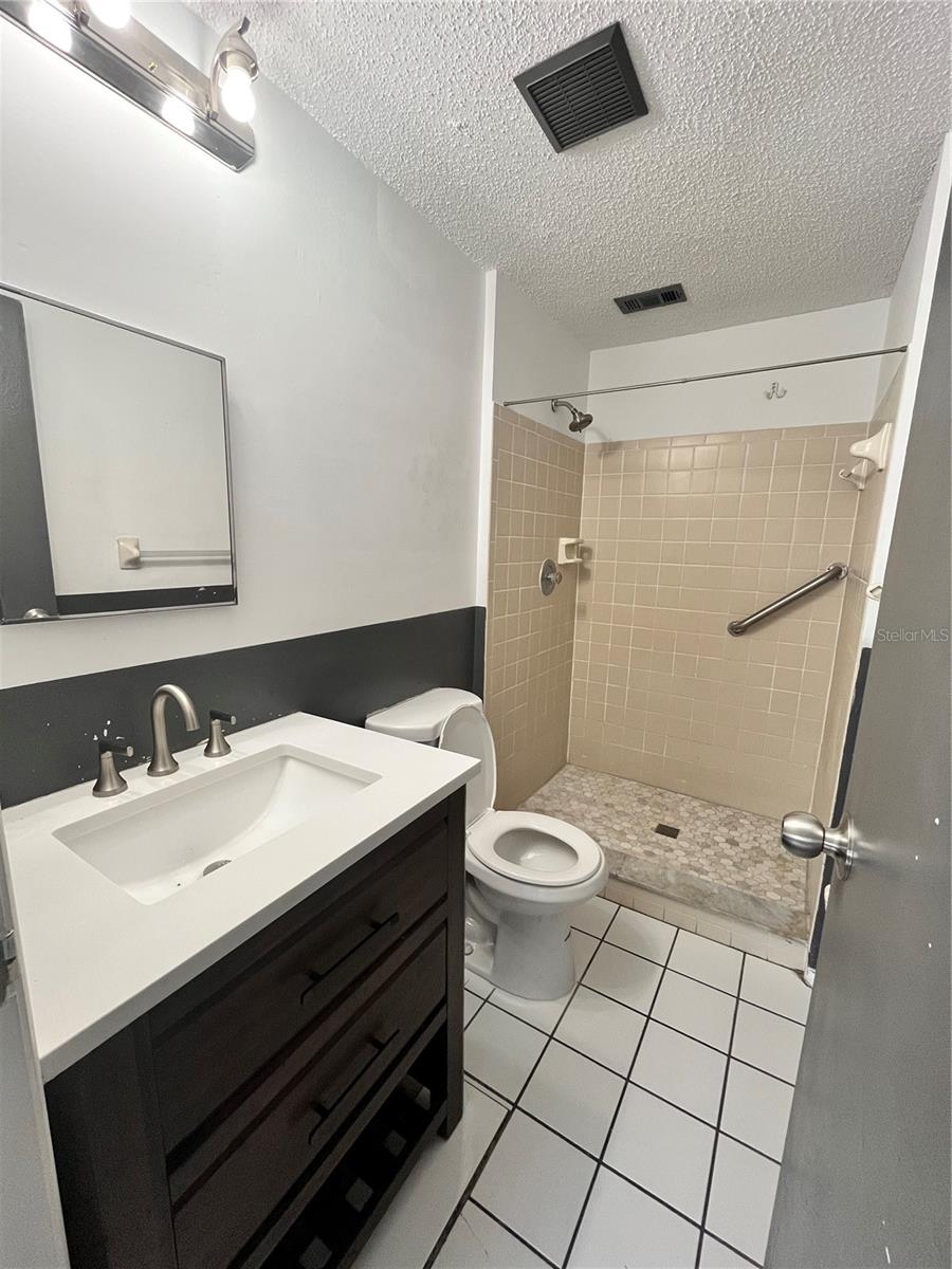 4918 SILVER OAKS VLG #F, ORLANDO, FL, 32808