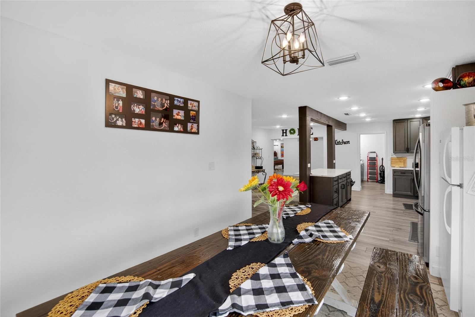 723 W PINEDALE DR, PLANT CITY, FL, 33563
