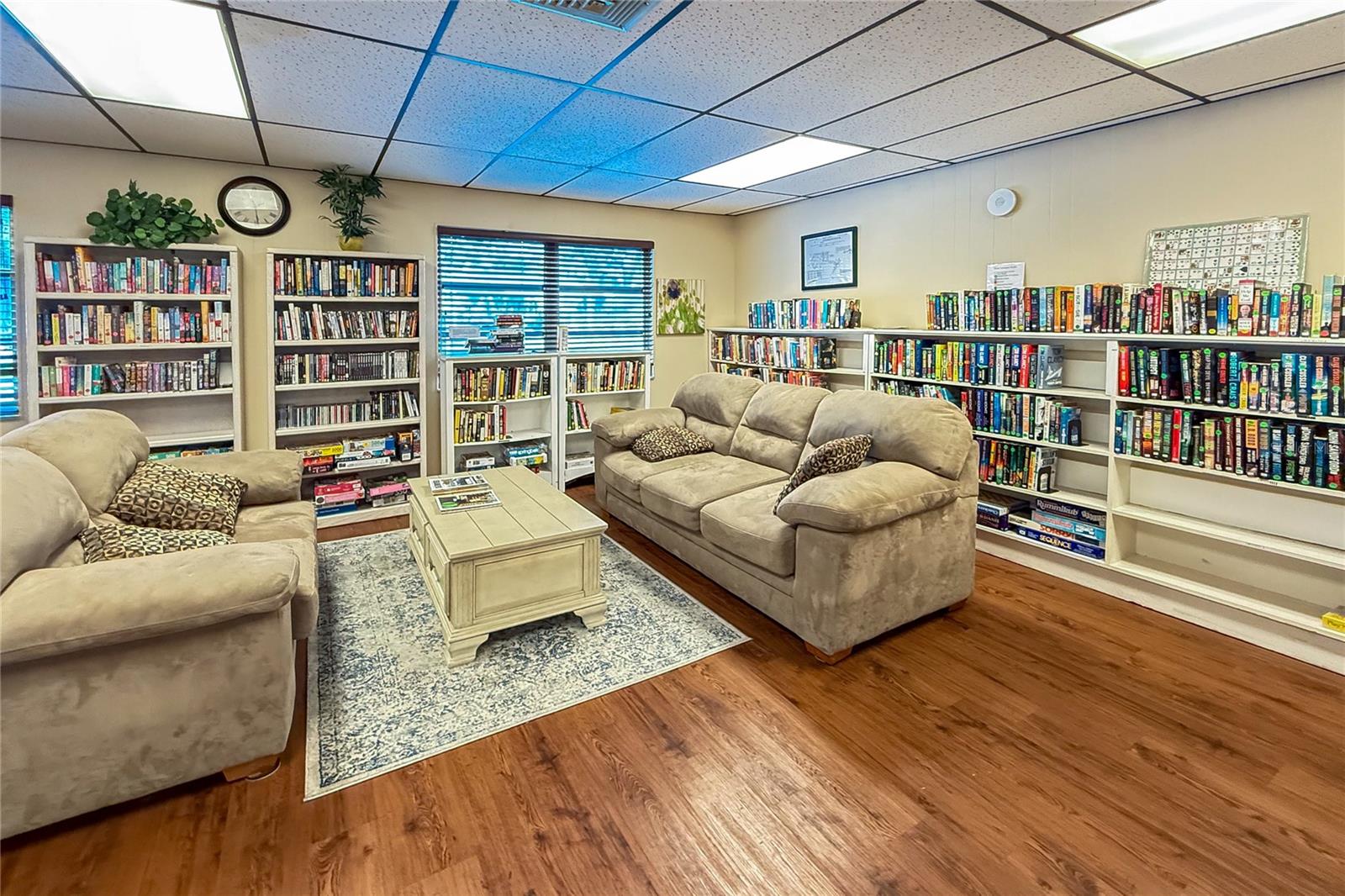315 30TH AVE W #B411, BRADENTON, FL, 34205
