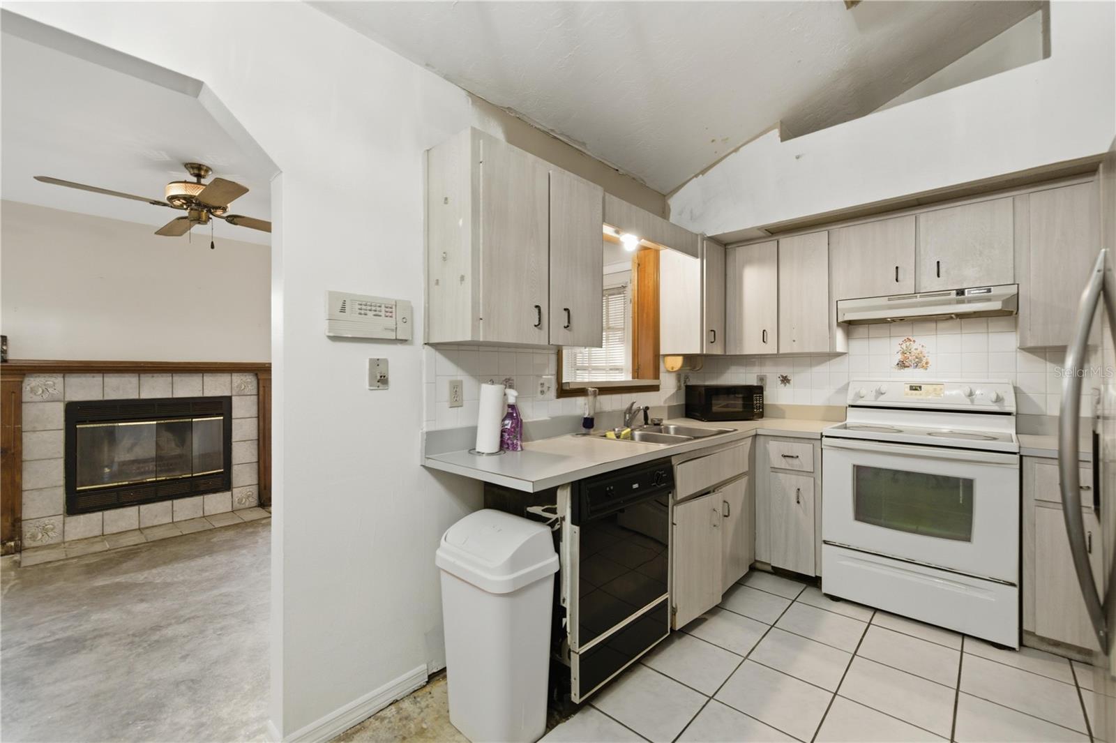 3885 NE 28TH TER, OCALA, FL, 34479