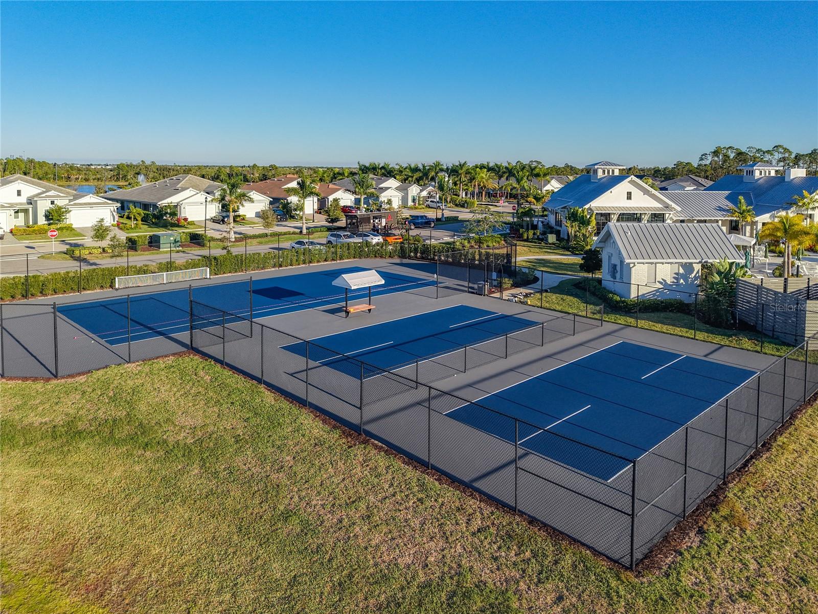 18575 MIDSUMMER PL, VENICE, FL, 34293