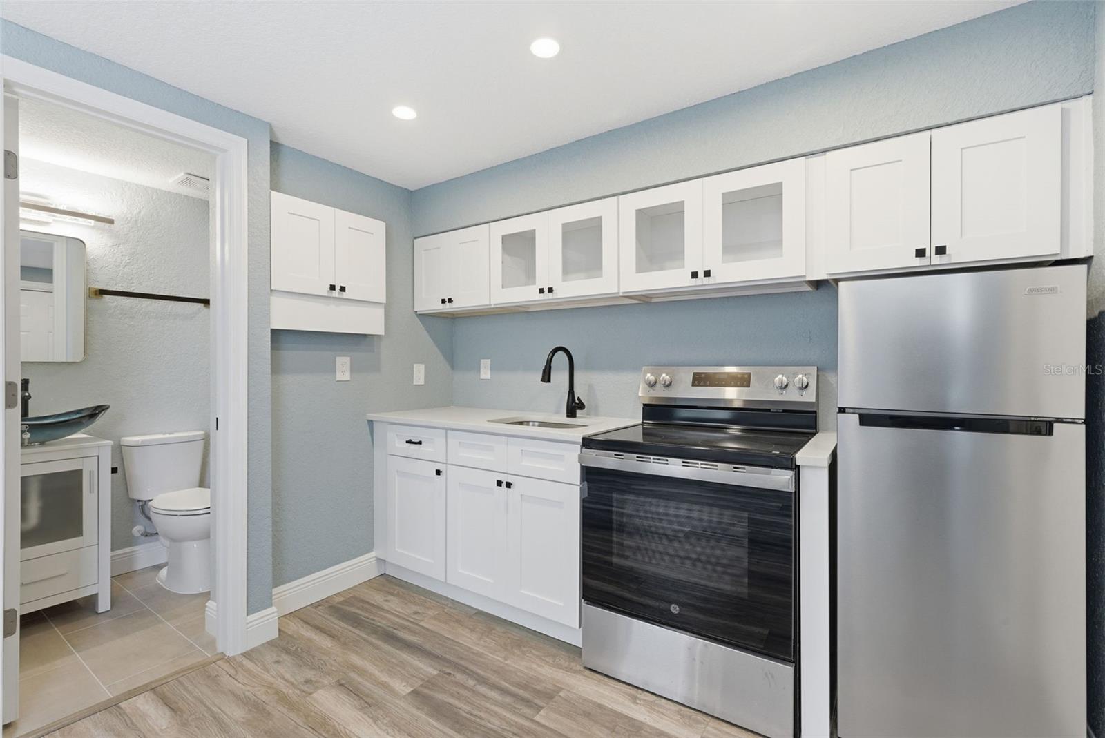 113 145TH AVE E #3, MADEIRA BEACH, FL, 33708