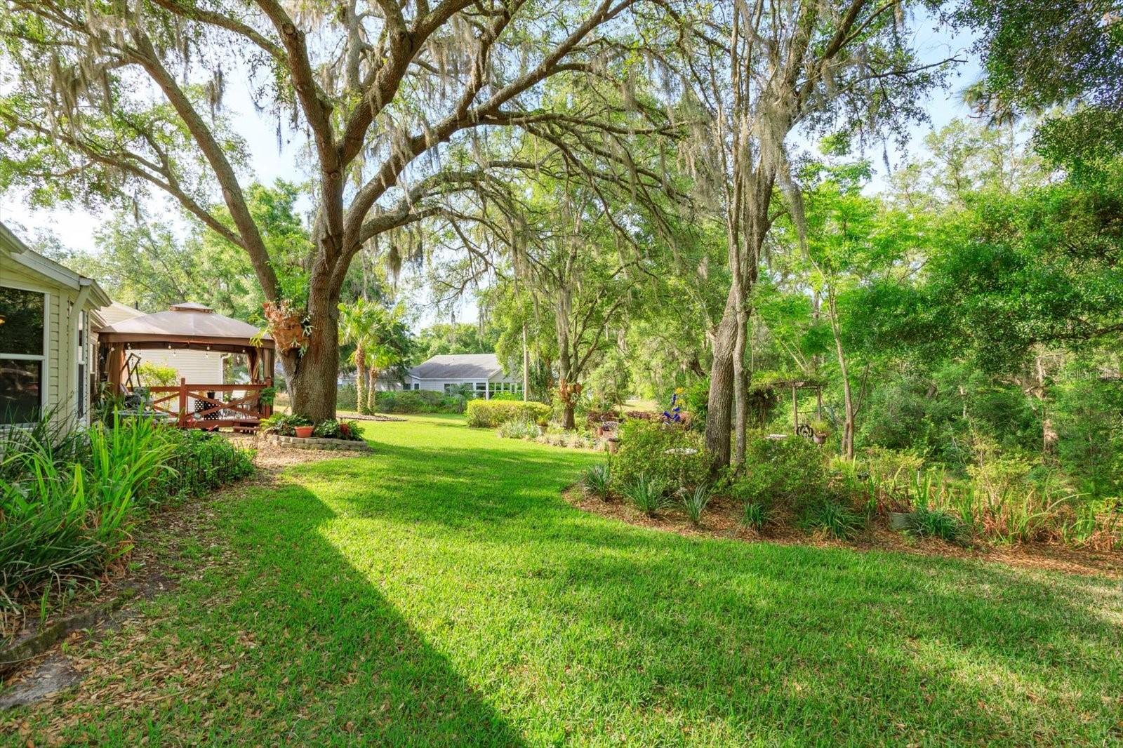 25845 GLEN EAGLE DR, LEESBURG, FL, 34748