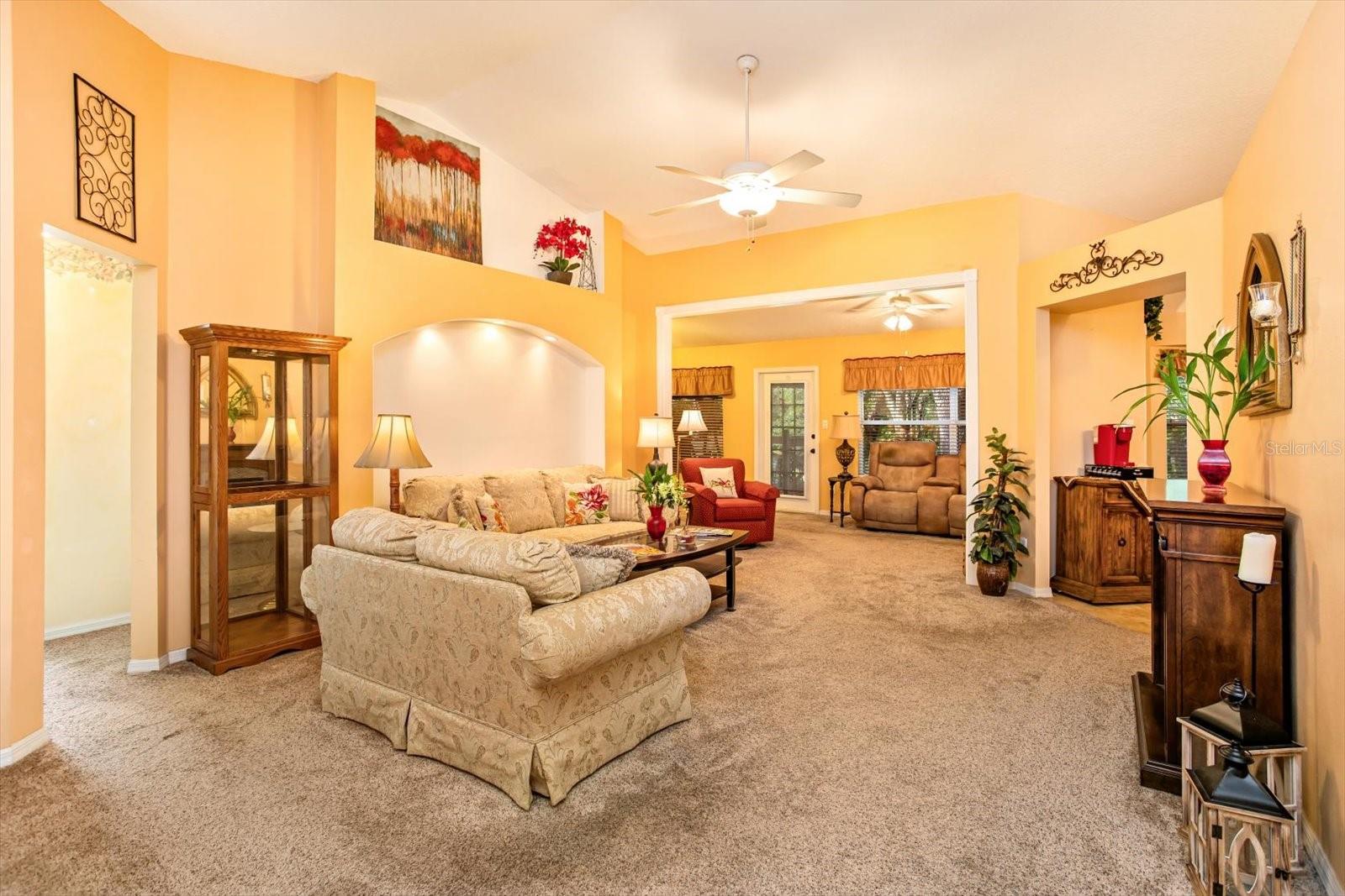 25845 GLEN EAGLE DR, LEESBURG, FL, 34748