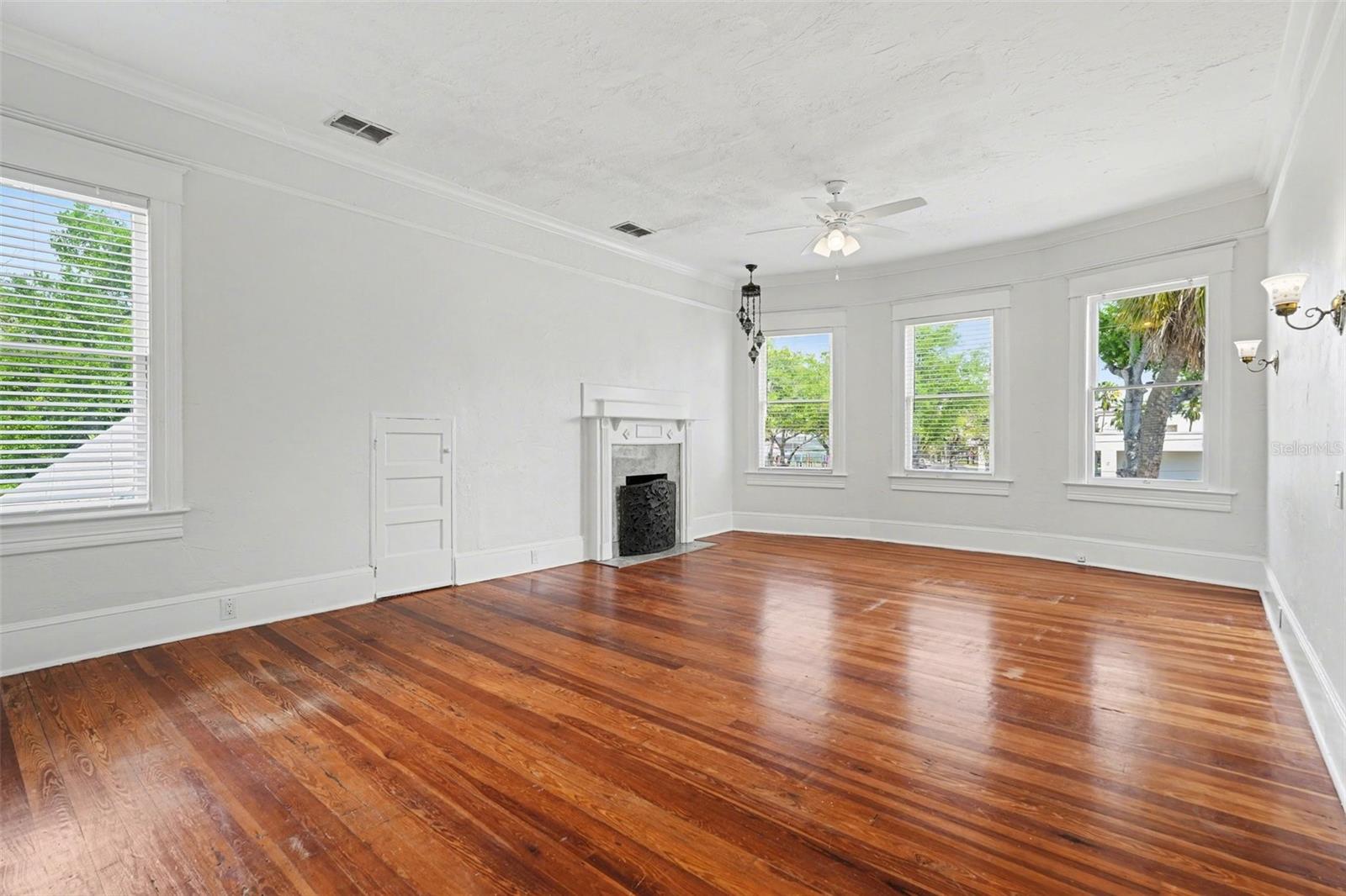 501 W EUCLID AVE, TAMPA, FL, 33602