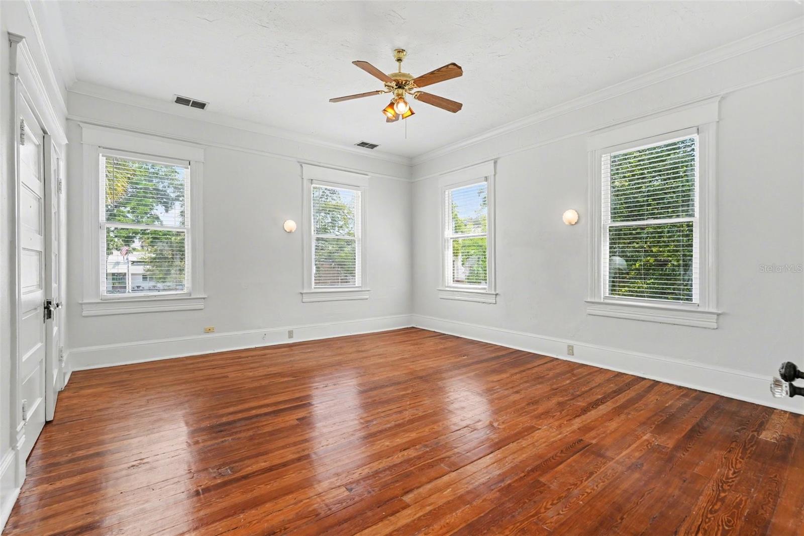 501 W EUCLID AVE, TAMPA, FL, 33602