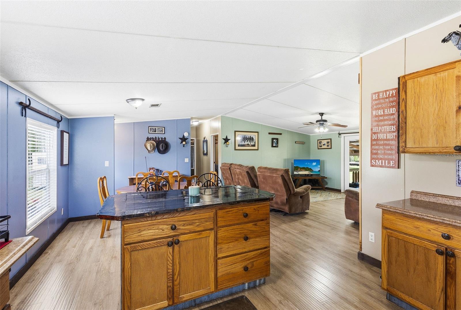 3591 N CANOE CREEK RD, KENANSVILLE, FL, 34739