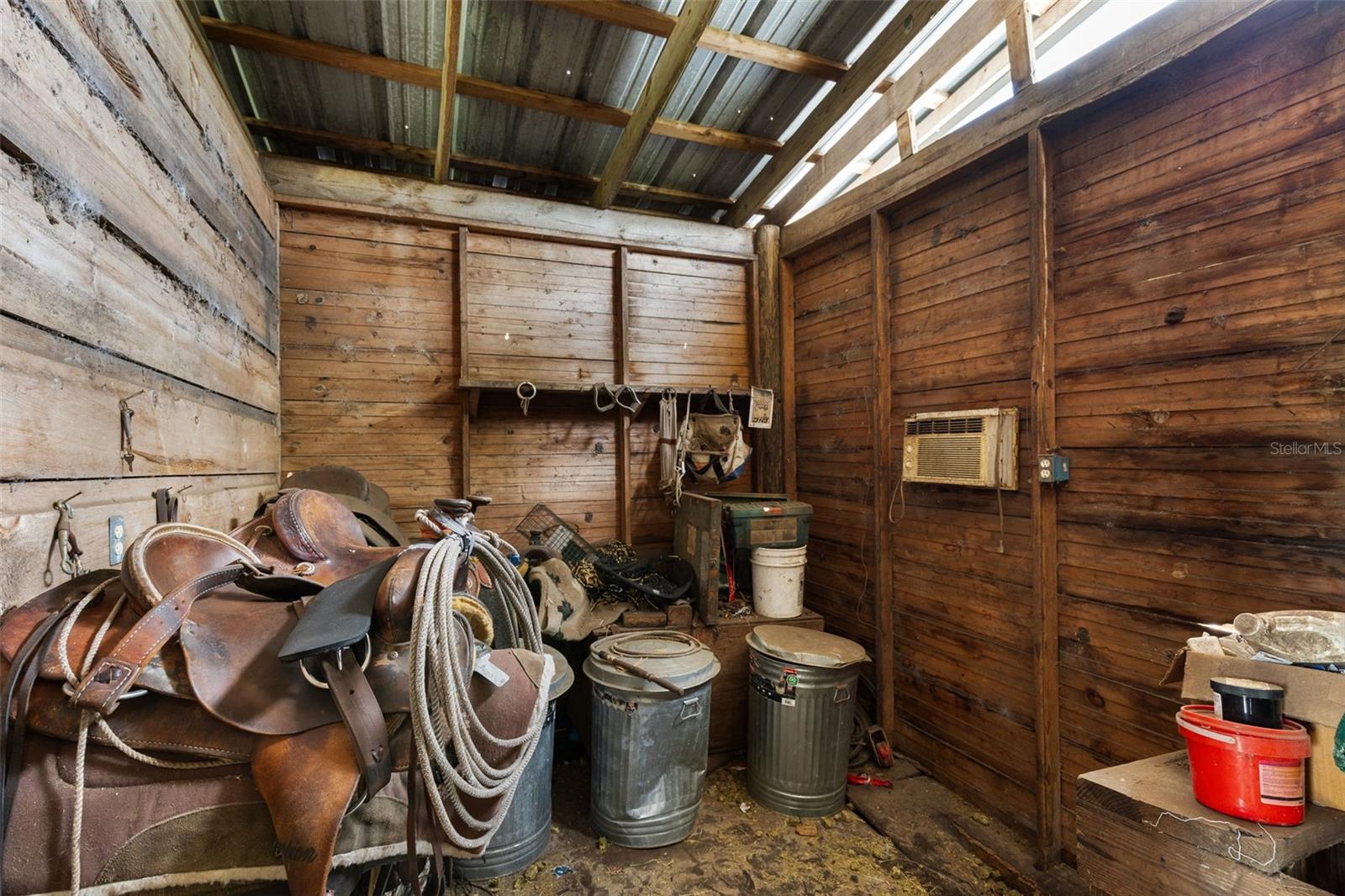 3591 N CANOE CREEK RD, KENANSVILLE, FL, 34739