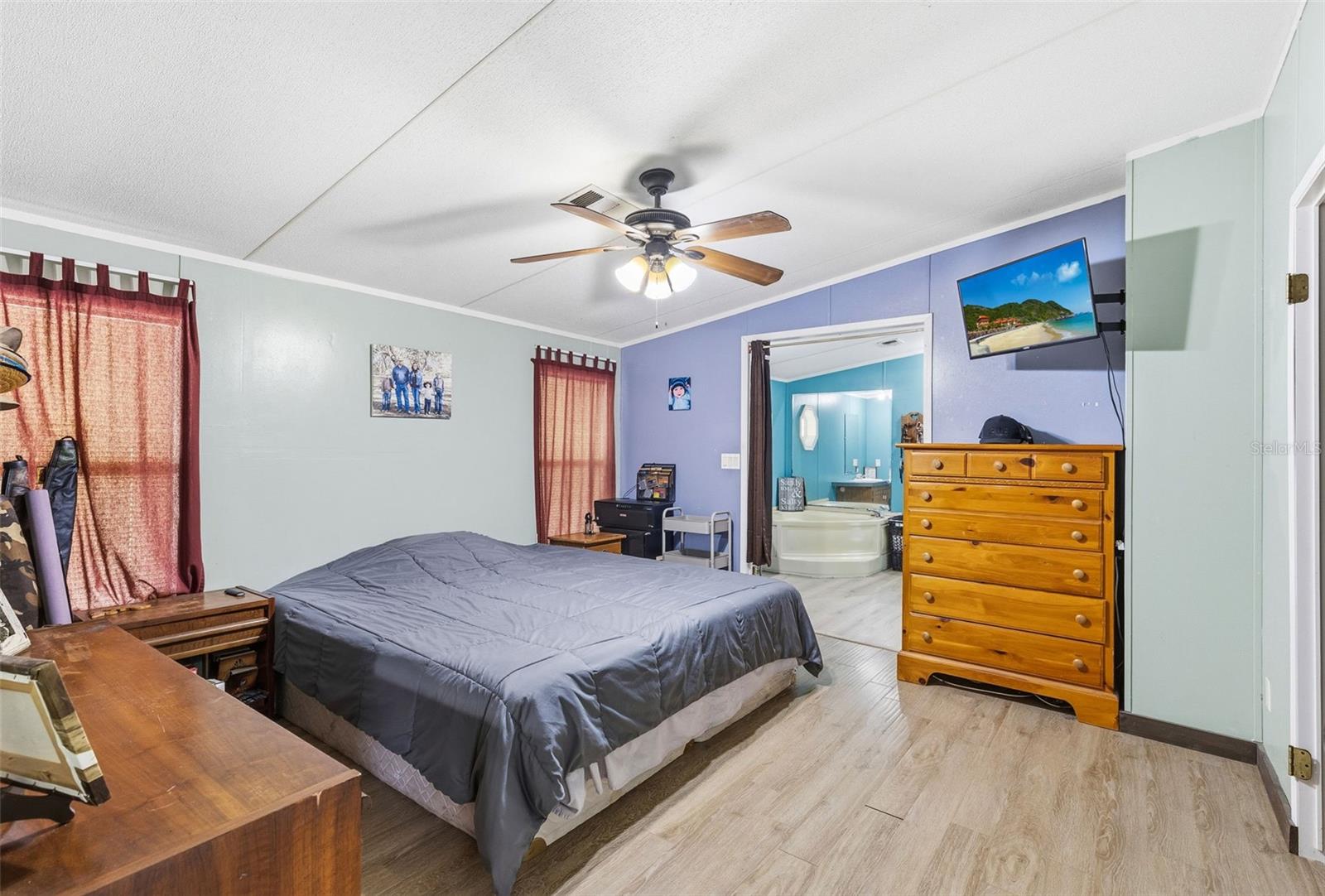 3591 N CANOE CREEK RD, KENANSVILLE, FL, 34739