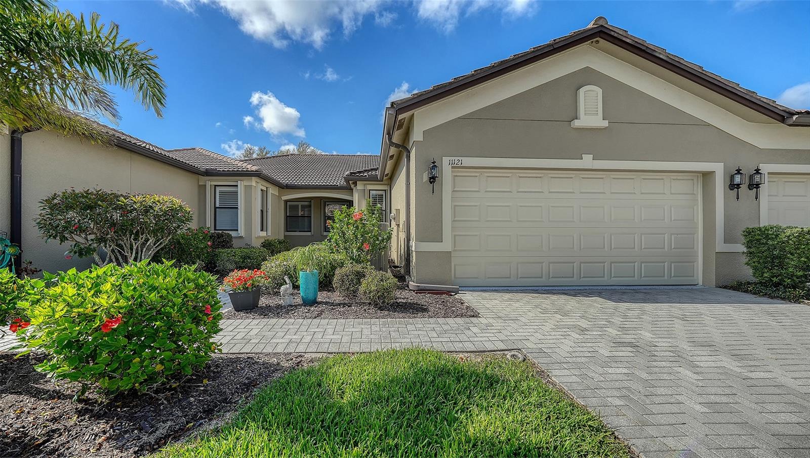 11121 CAMPAZZO DR, VENICE, FL, 34292
