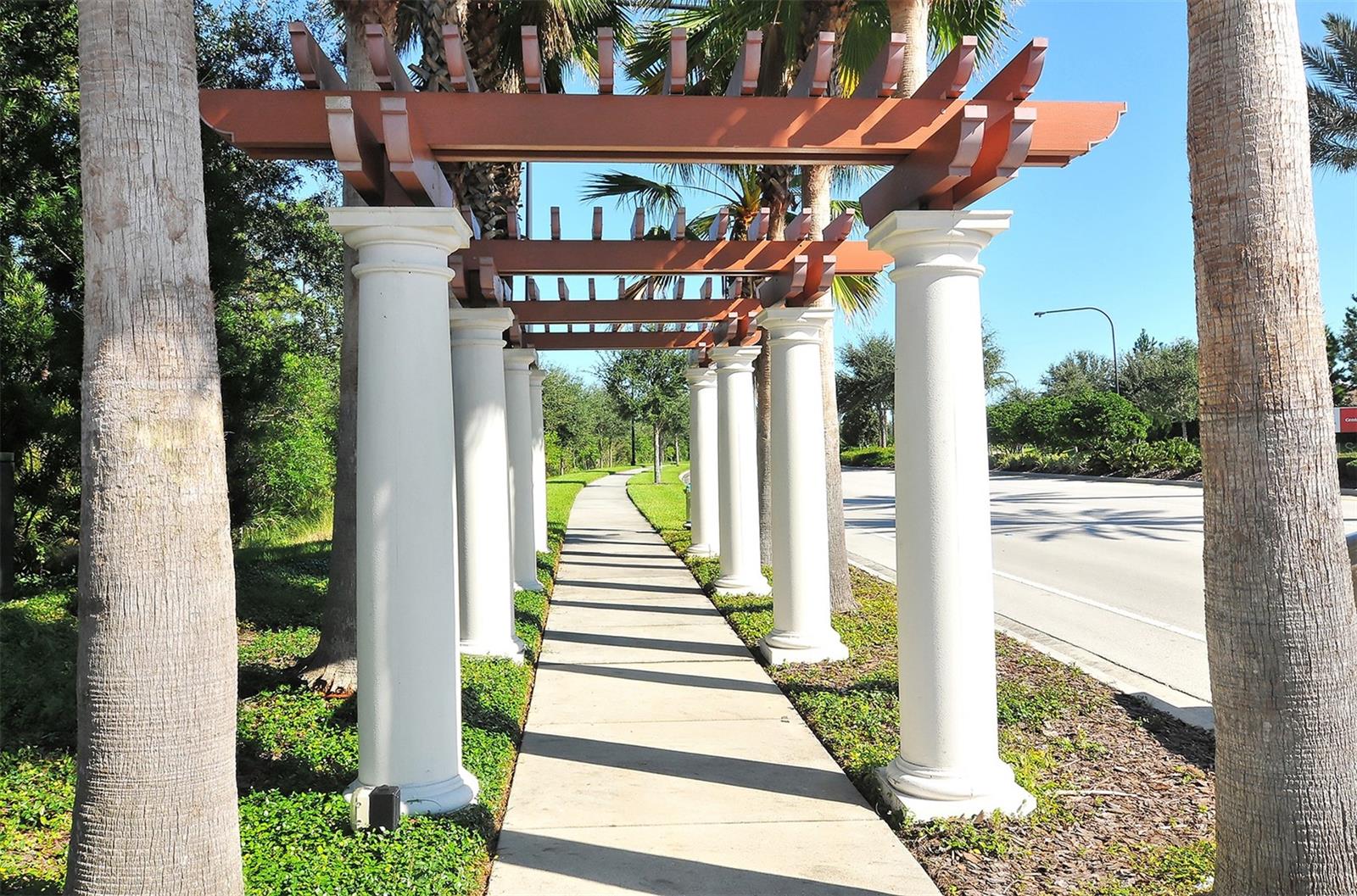 11121 CAMPAZZO DR, VENICE, FL, 34292