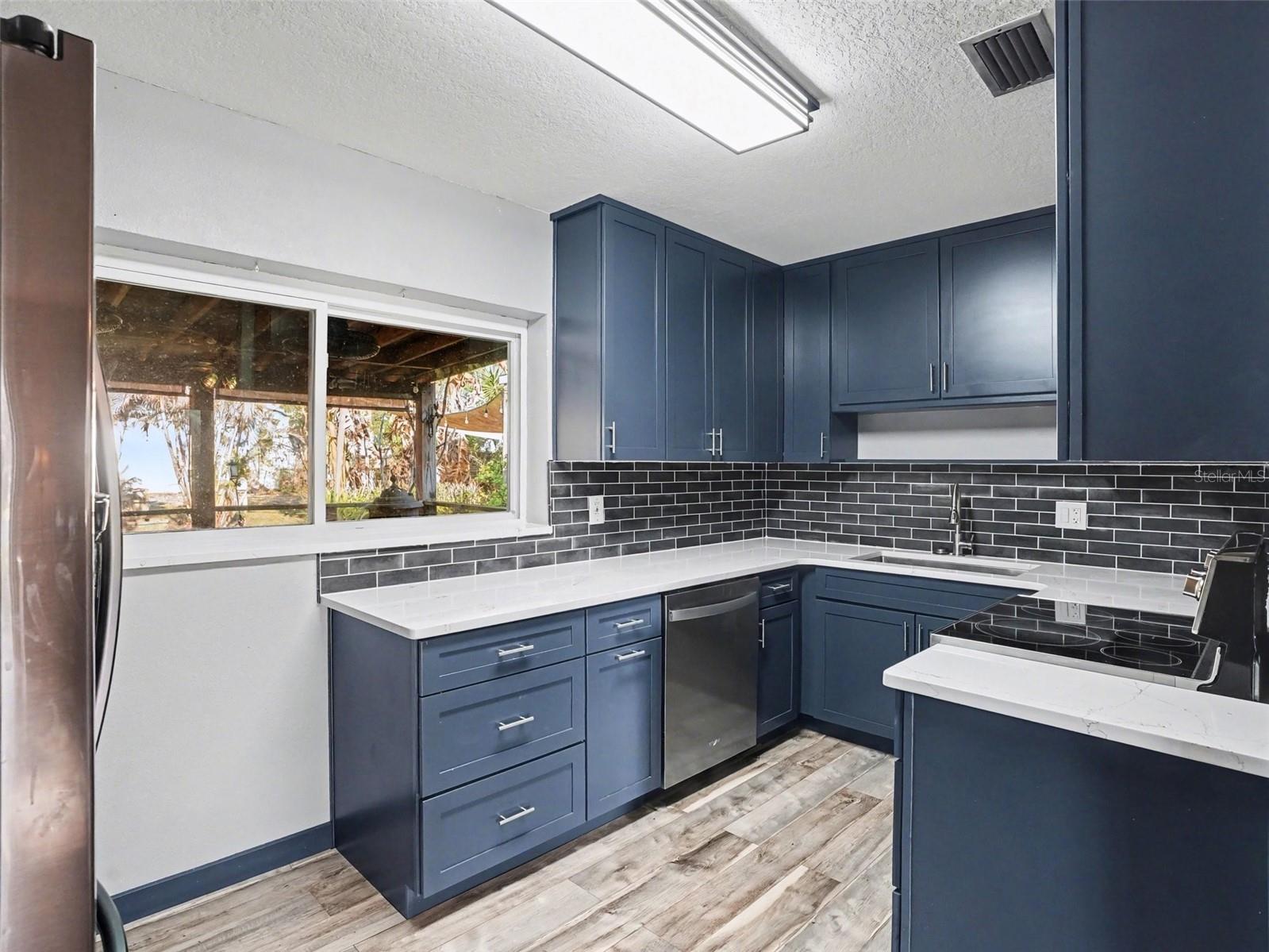 3214 DAWLEY AVE, ORLANDO, FL, 32806