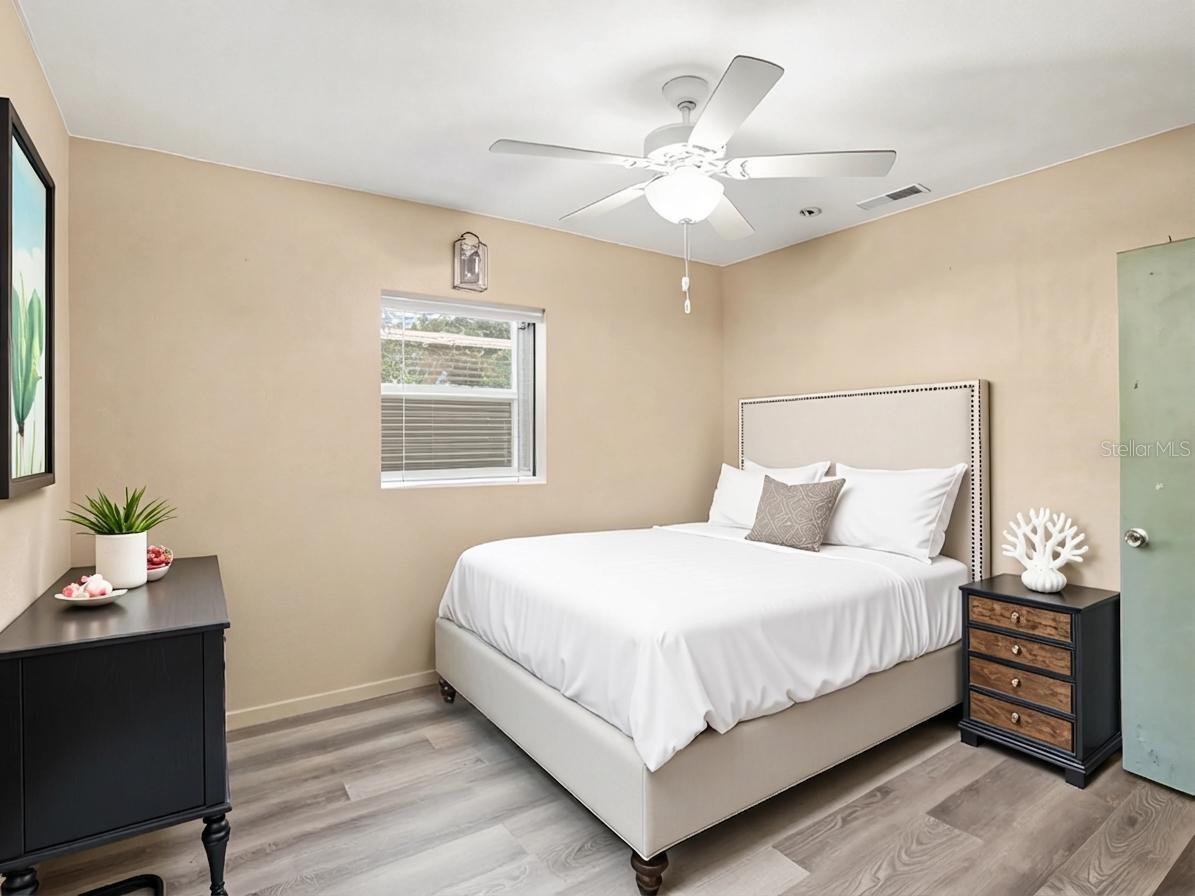 3214 DAWLEY AVE, ORLANDO, FL, 32806