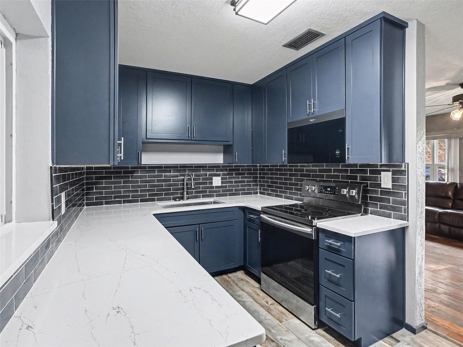 3214 DAWLEY AVE, ORLANDO, FL, 32806