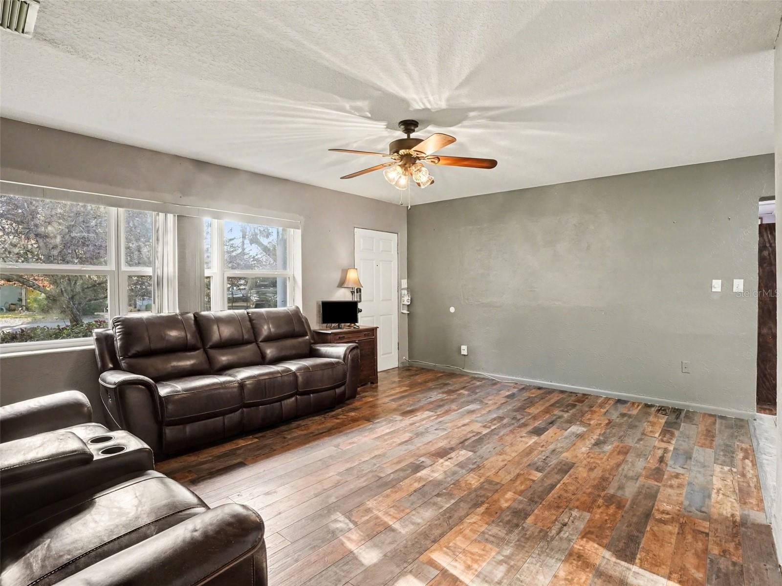 3214 DAWLEY AVE, ORLANDO, FL, 32806