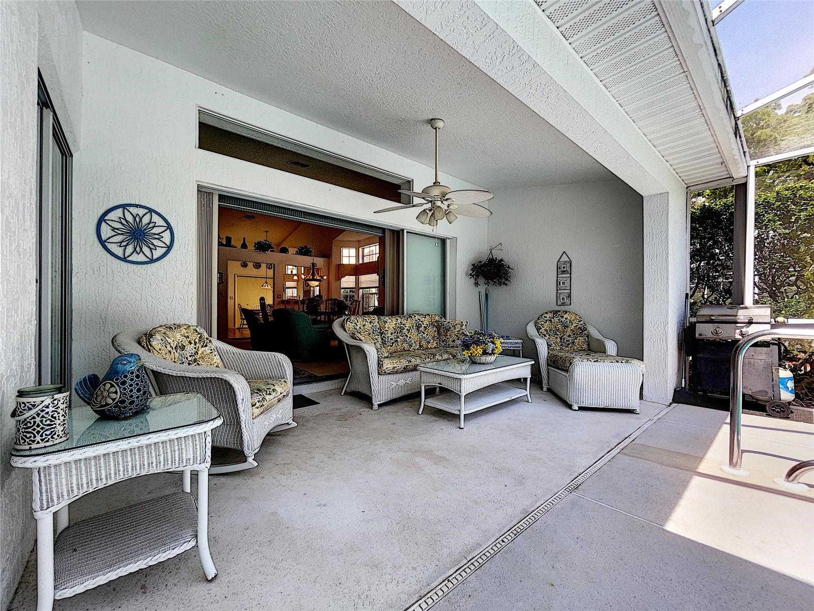 9408 NEW ORLEANS DR, WEEKI WACHEE, FL, 34613