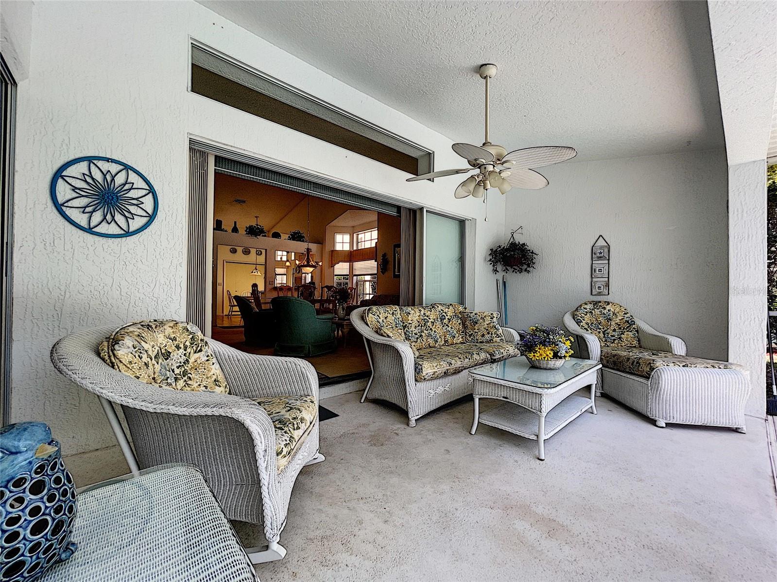 9408 NEW ORLEANS DR, WEEKI WACHEE, FL, 34613