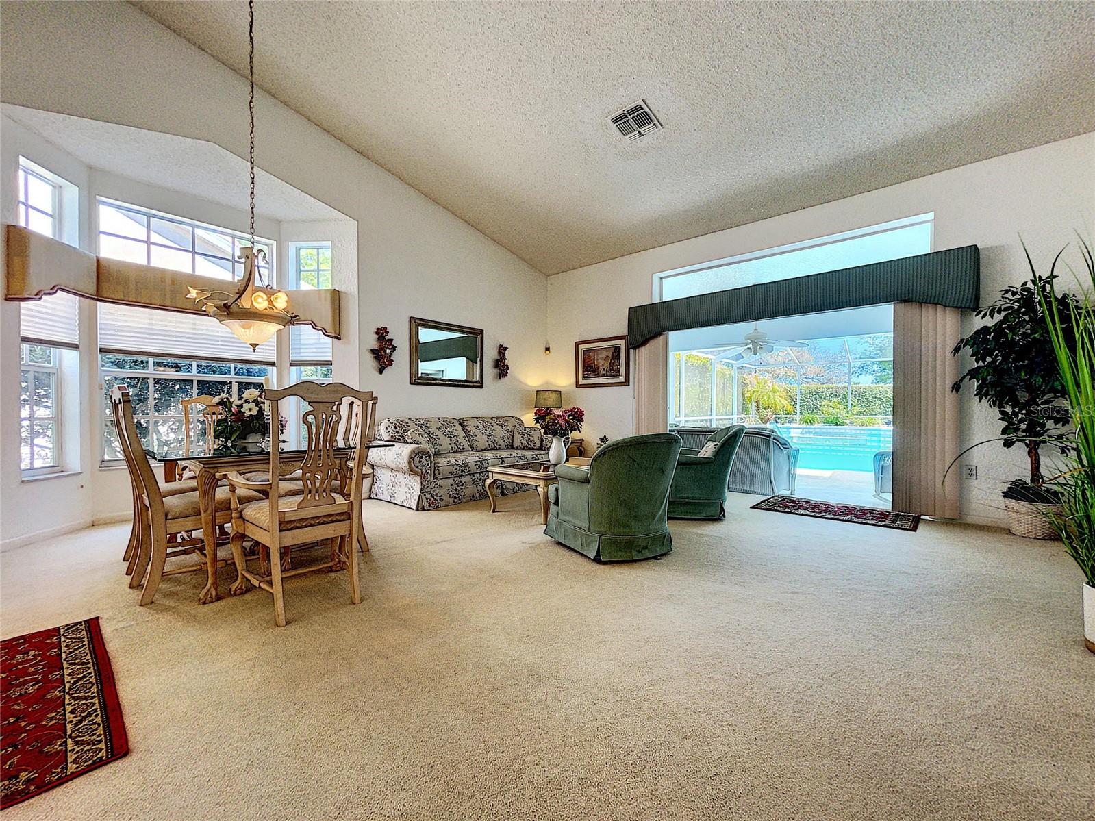 9408 NEW ORLEANS DR, WEEKI WACHEE, FL, 34613