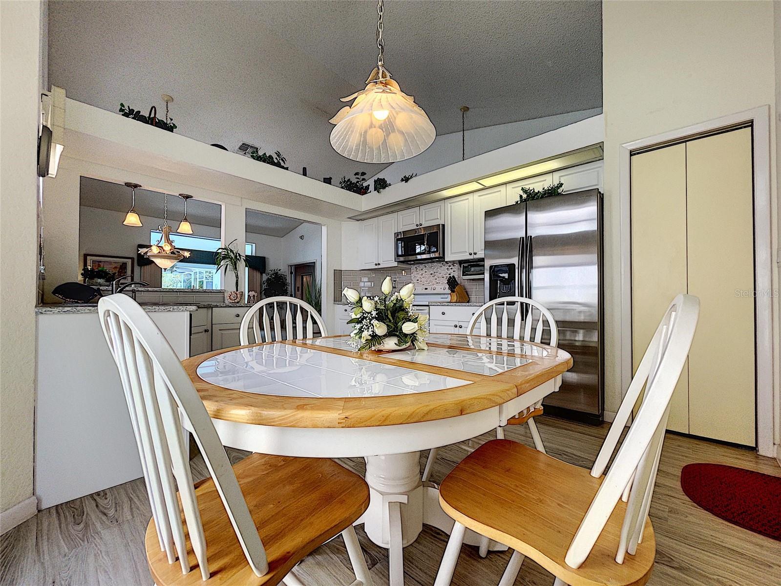 9408 NEW ORLEANS DR, WEEKI WACHEE, FL, 34613