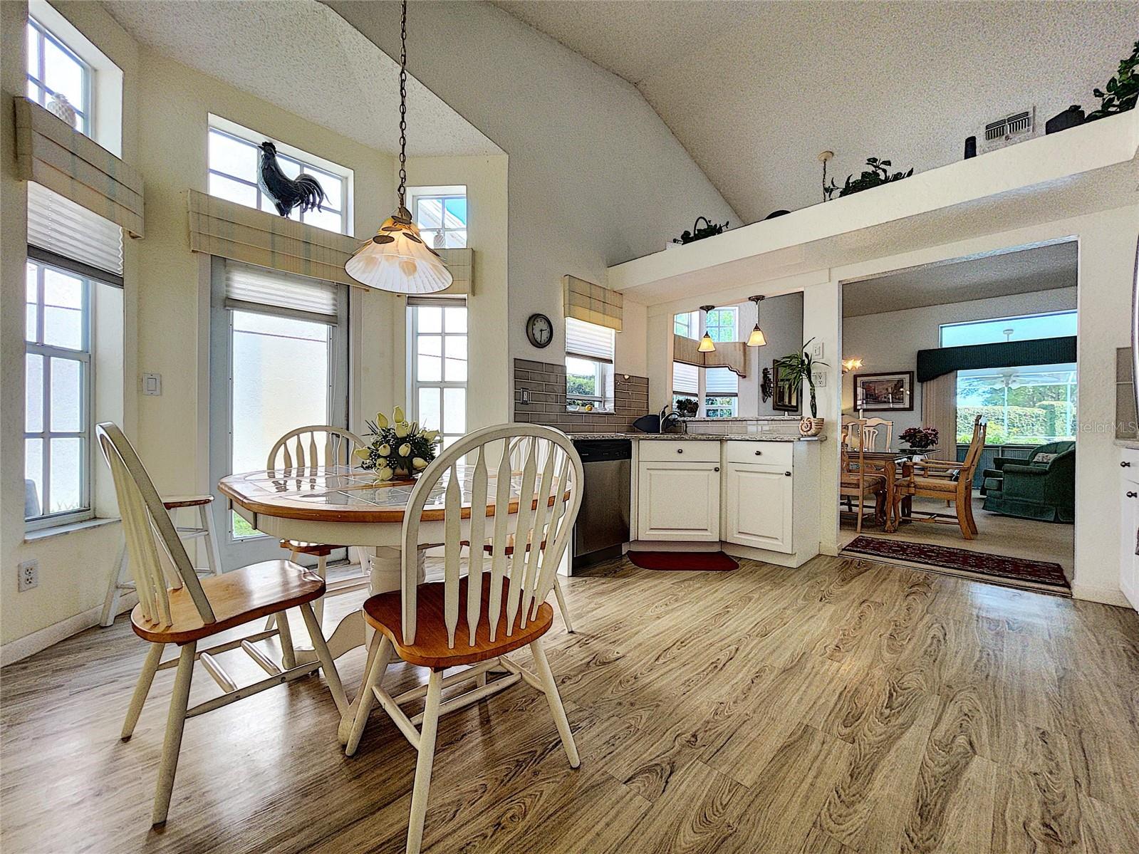 9408 NEW ORLEANS DR, WEEKI WACHEE, FL, 34613