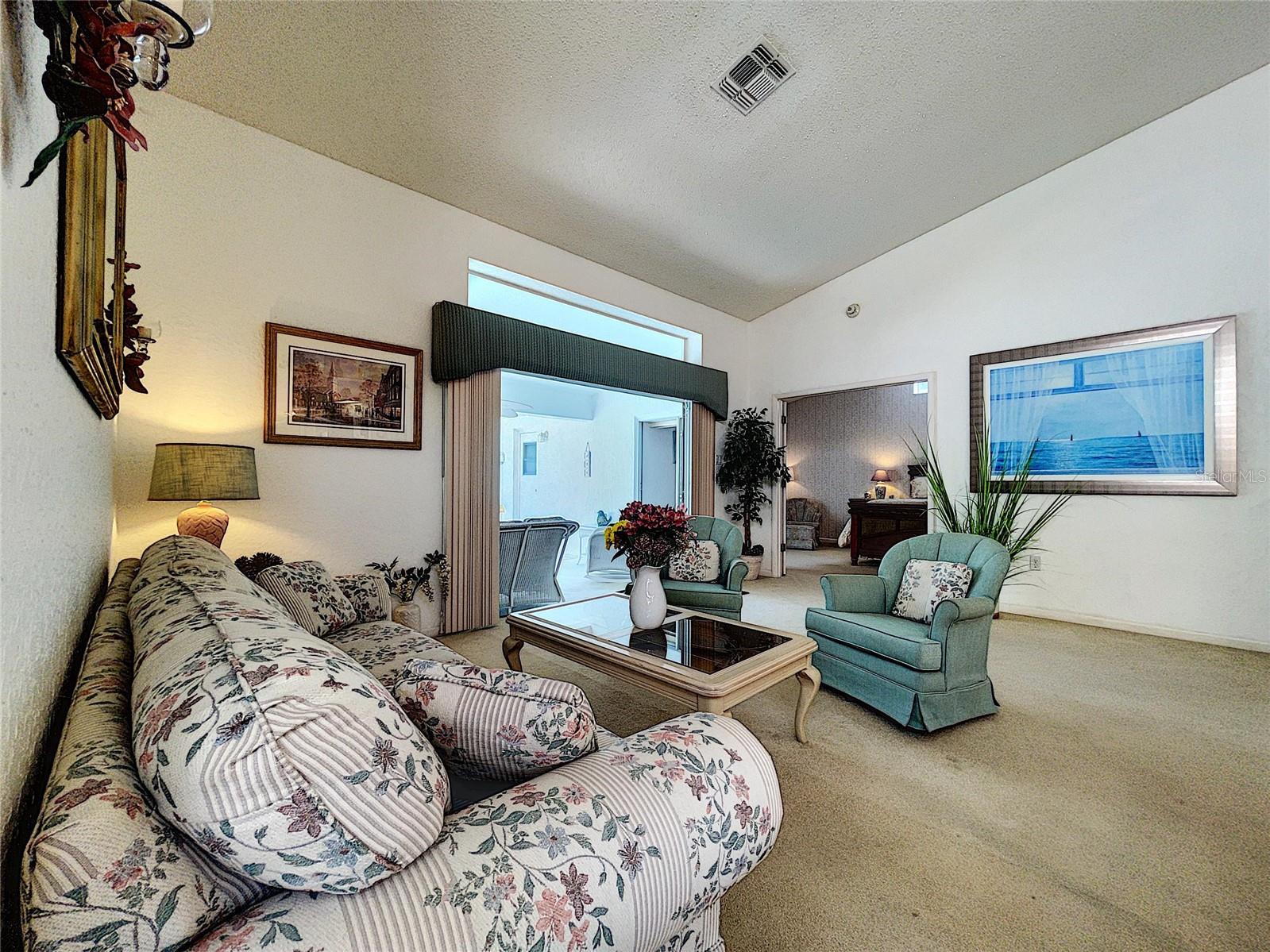 9408 NEW ORLEANS DR, WEEKI WACHEE, FL, 34613