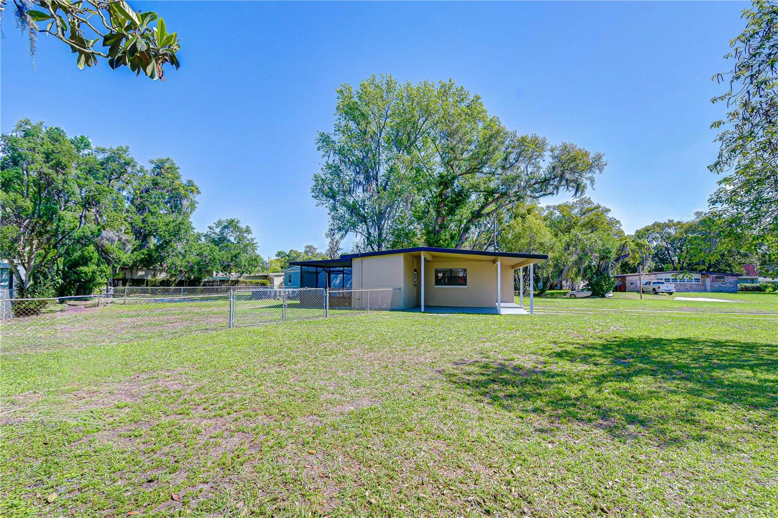 306 E LANGFORD DR, PLANT CITY, FL, 33563