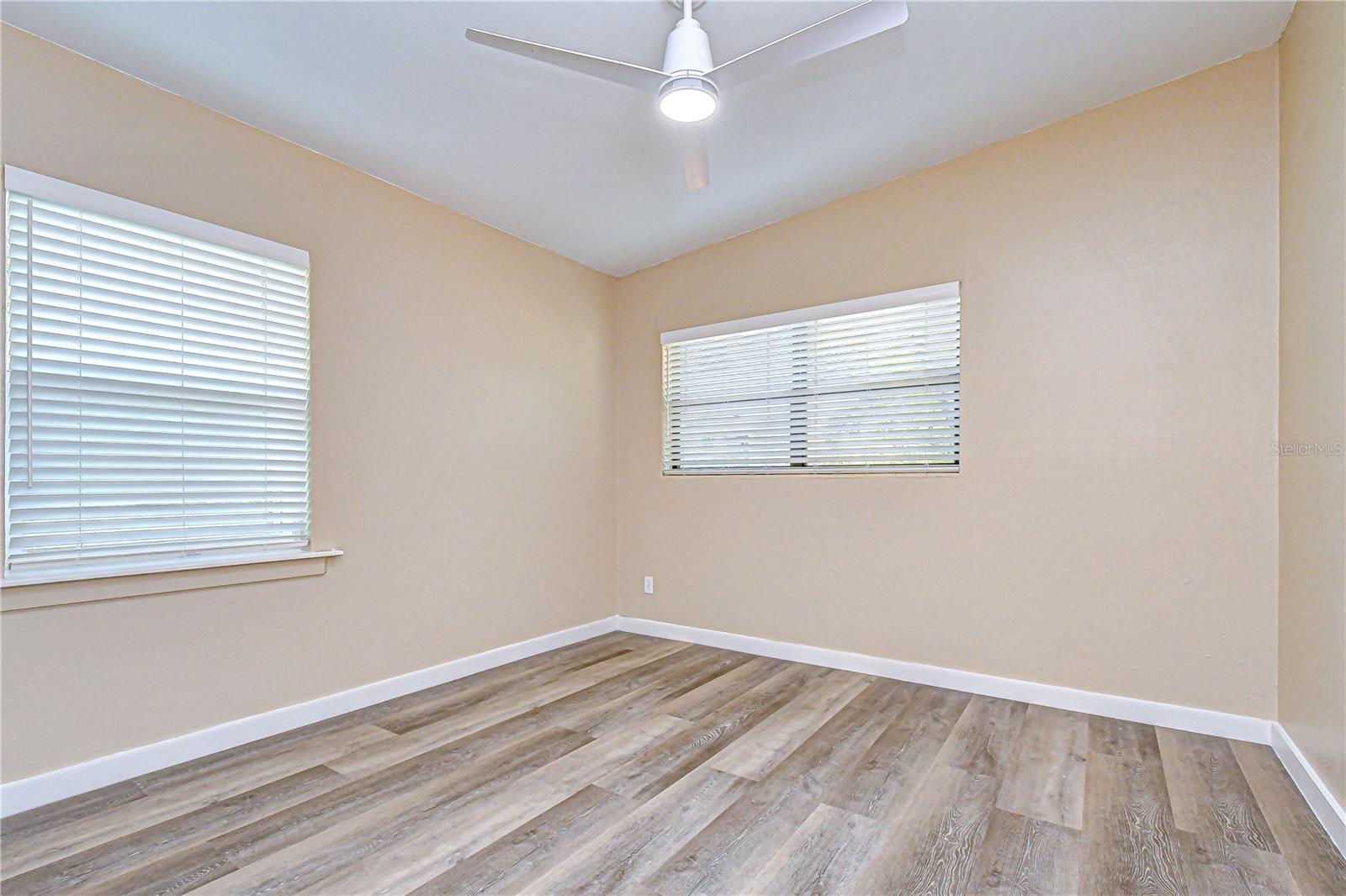 306 E LANGFORD DR, PLANT CITY, FL, 33563