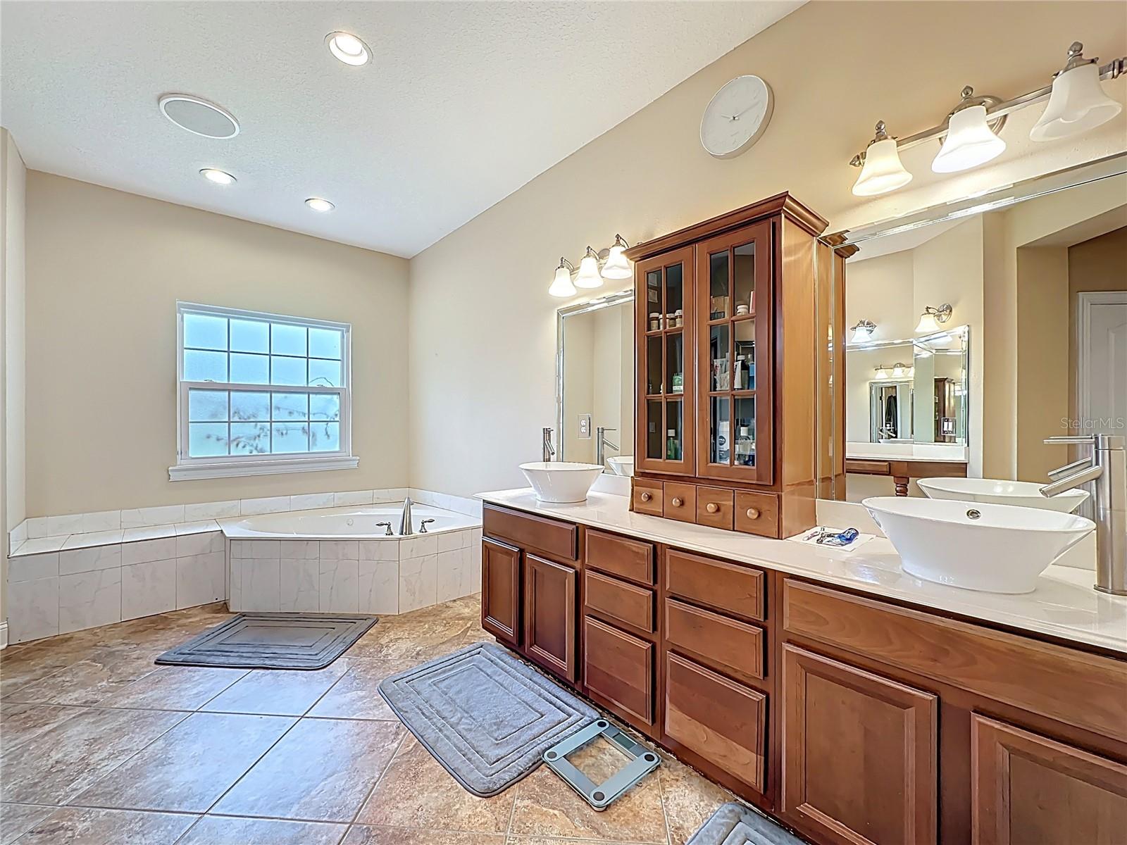 2851 ARMSDALE RD, JACKSONVILLE, FL, 32218