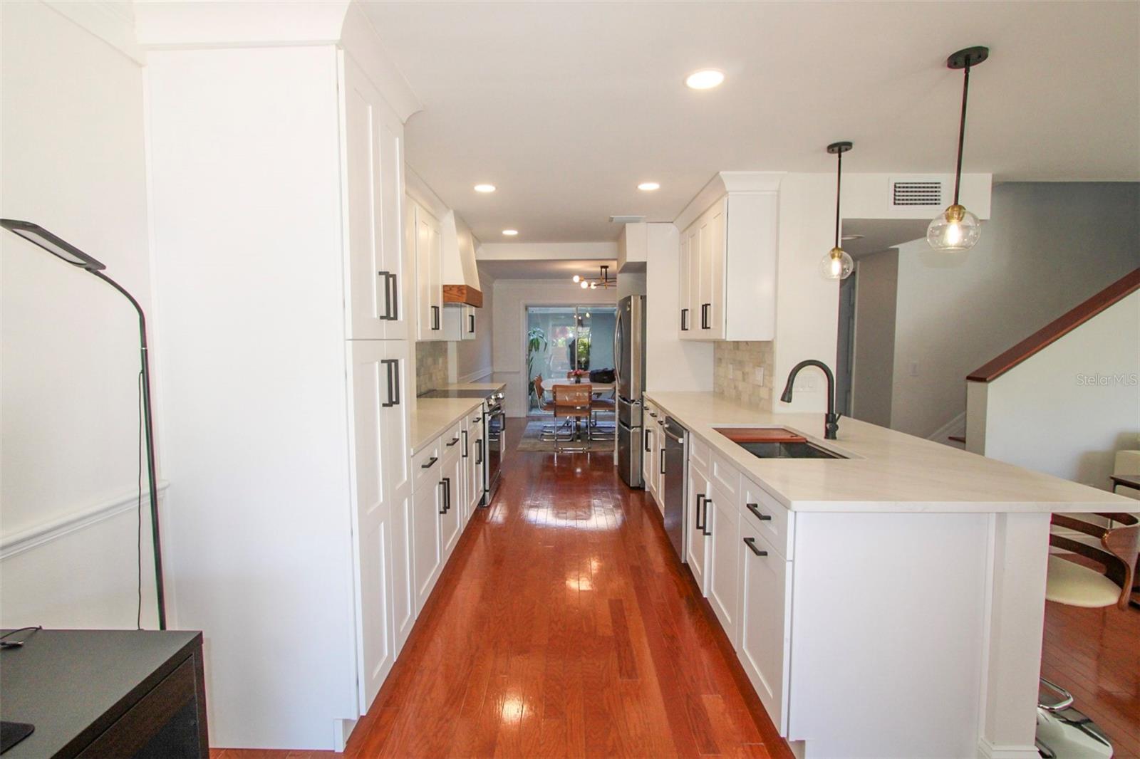 4518 W GRAY ST, TAMPA, FL, 33609