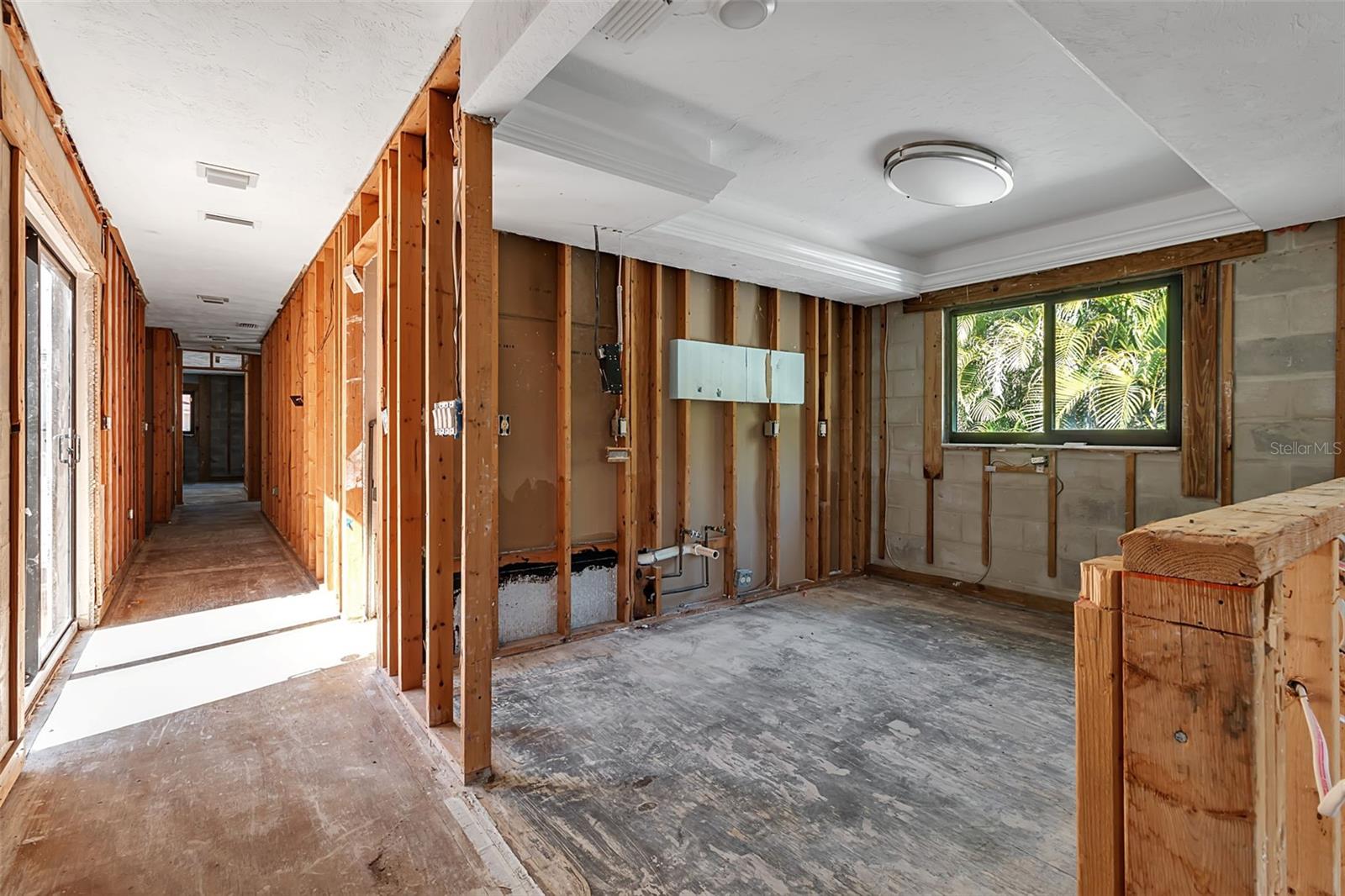1040 SYLVAN DR, SARASOTA, FL, 34234