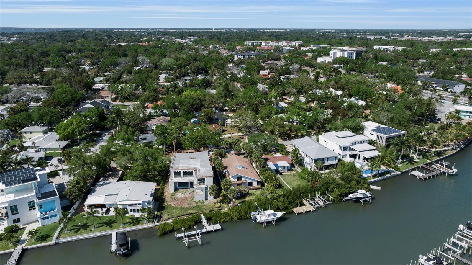 1040 SYLVAN DR, SARASOTA, FL, 34234