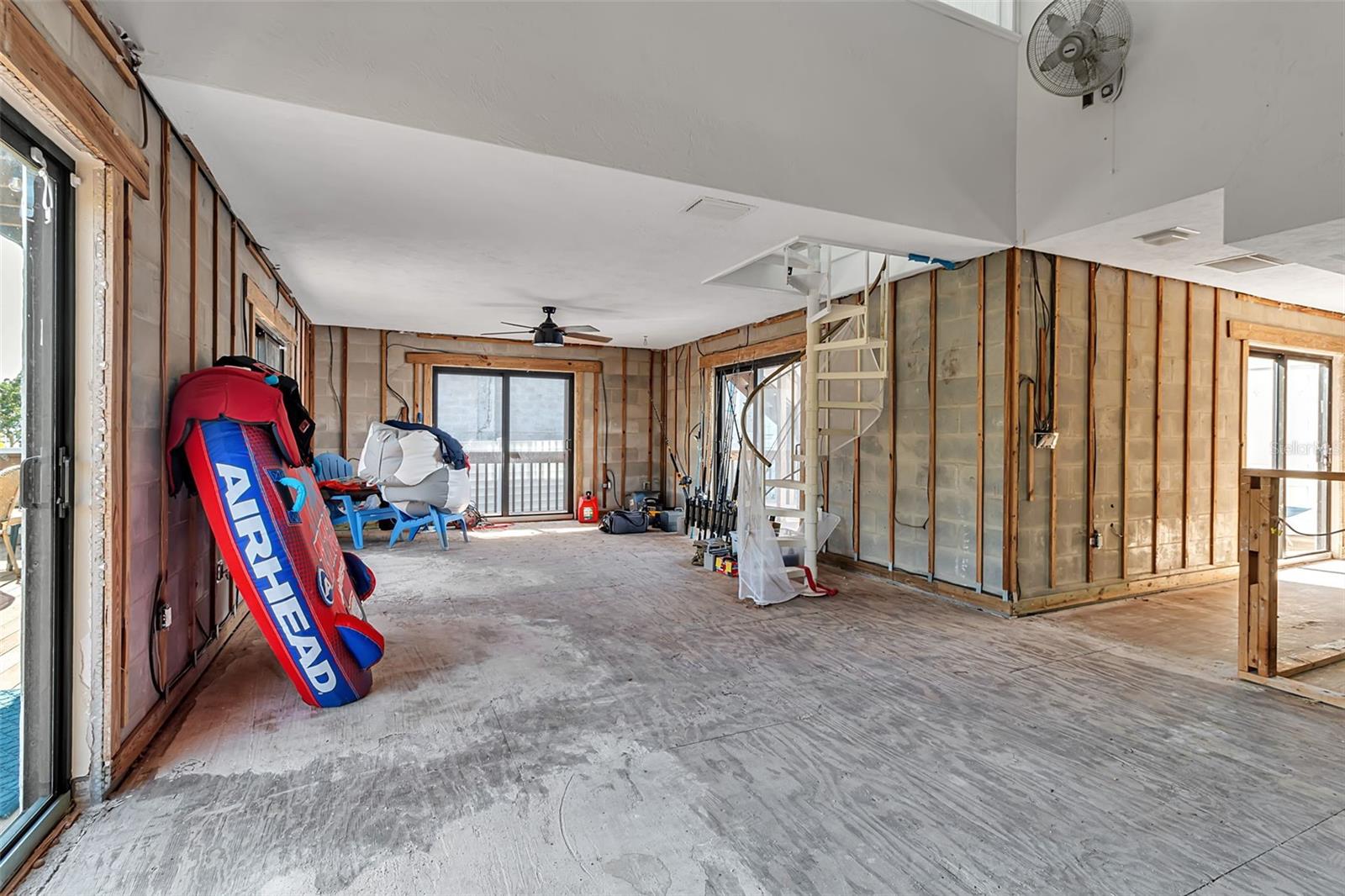1040 SYLVAN DR, SARASOTA, FL, 34234