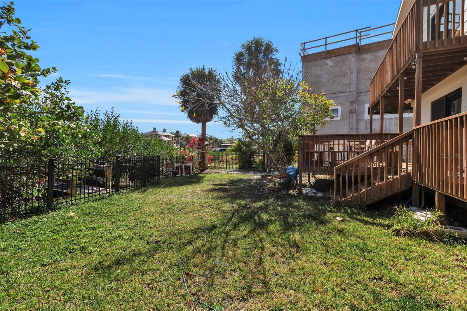1040 SYLVAN DR, SARASOTA, FL, 34234