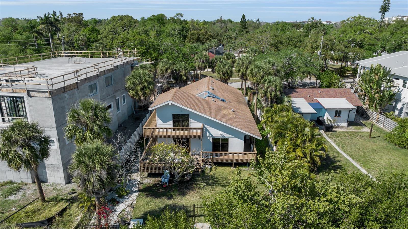 1040 SYLVAN DR, SARASOTA, FL, 34234