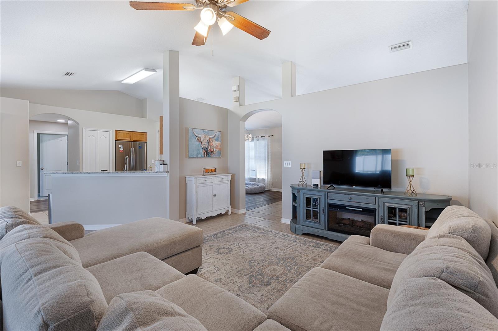 32 BUFFALO BILL DR, PALM COAST, FL, 32137