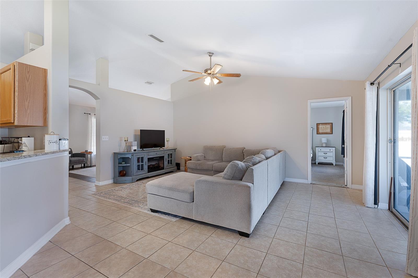 32 BUFFALO BILL DR, PALM COAST, FL, 32137