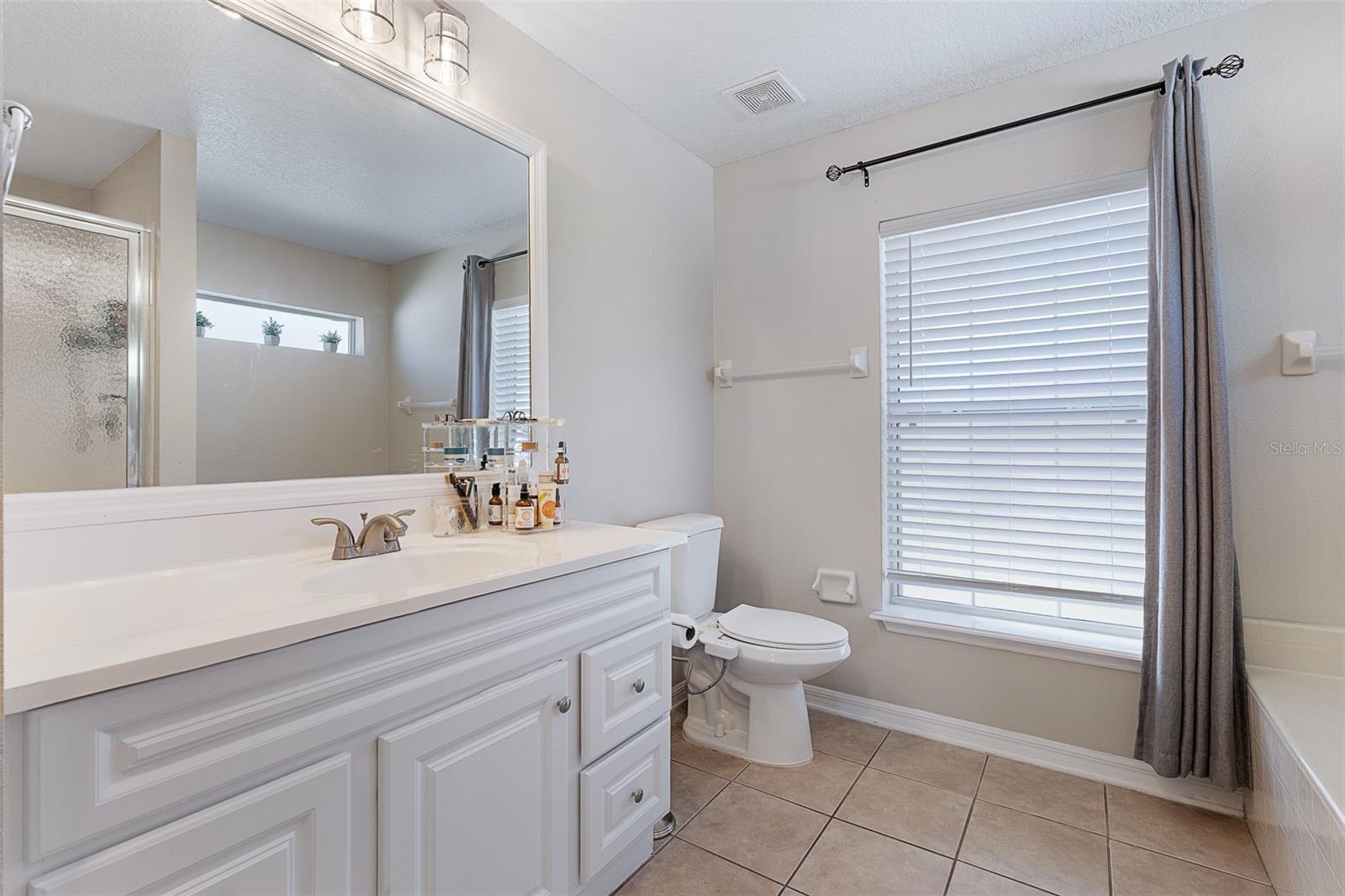 32 BUFFALO BILL DR, PALM COAST, FL, 32137