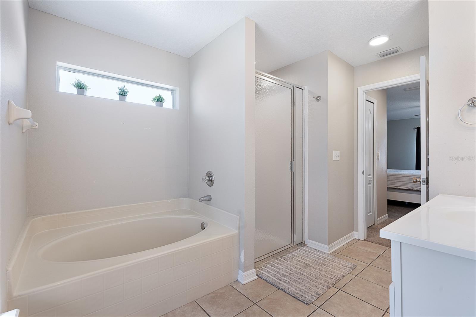 32 BUFFALO BILL DR, PALM COAST, FL, 32137