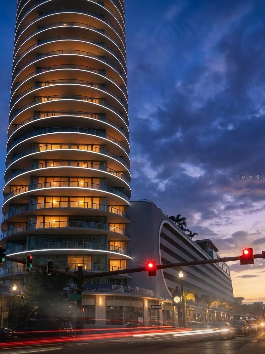 400 CENTRAL AVE #2001, ST PETERSBURG, FL, 33701