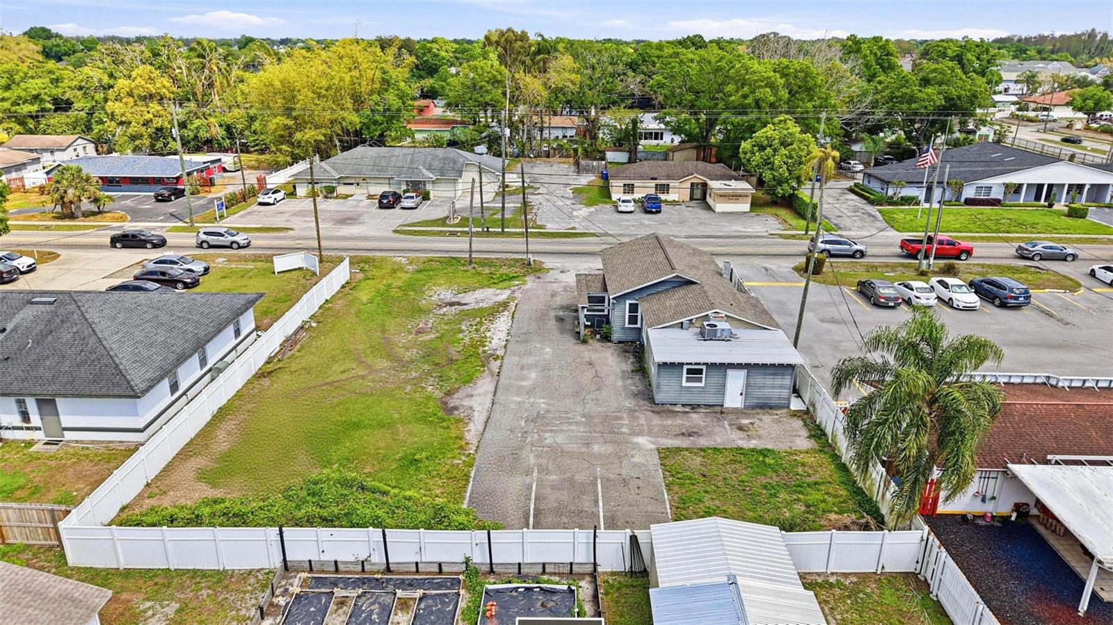 6708 N HIMES AVE, TAMPA, FL, 33614
