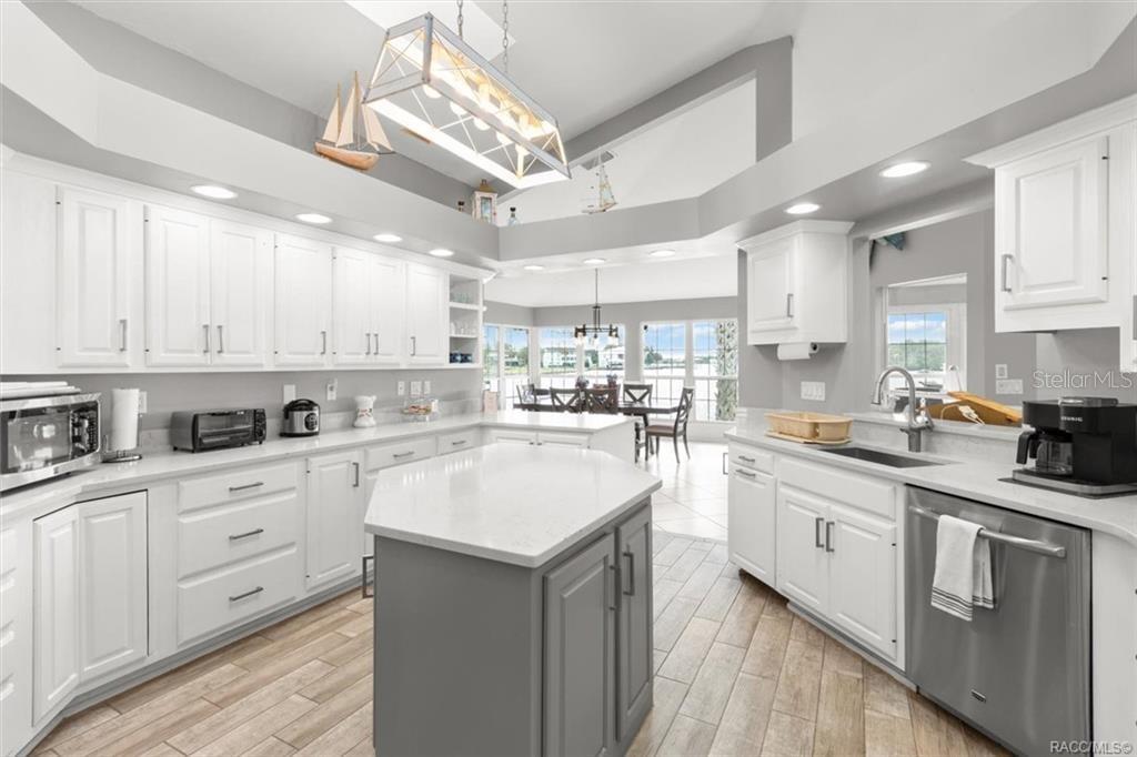 12054 W BROAD JUMP CT, HOMOSASSA, FL, 34448