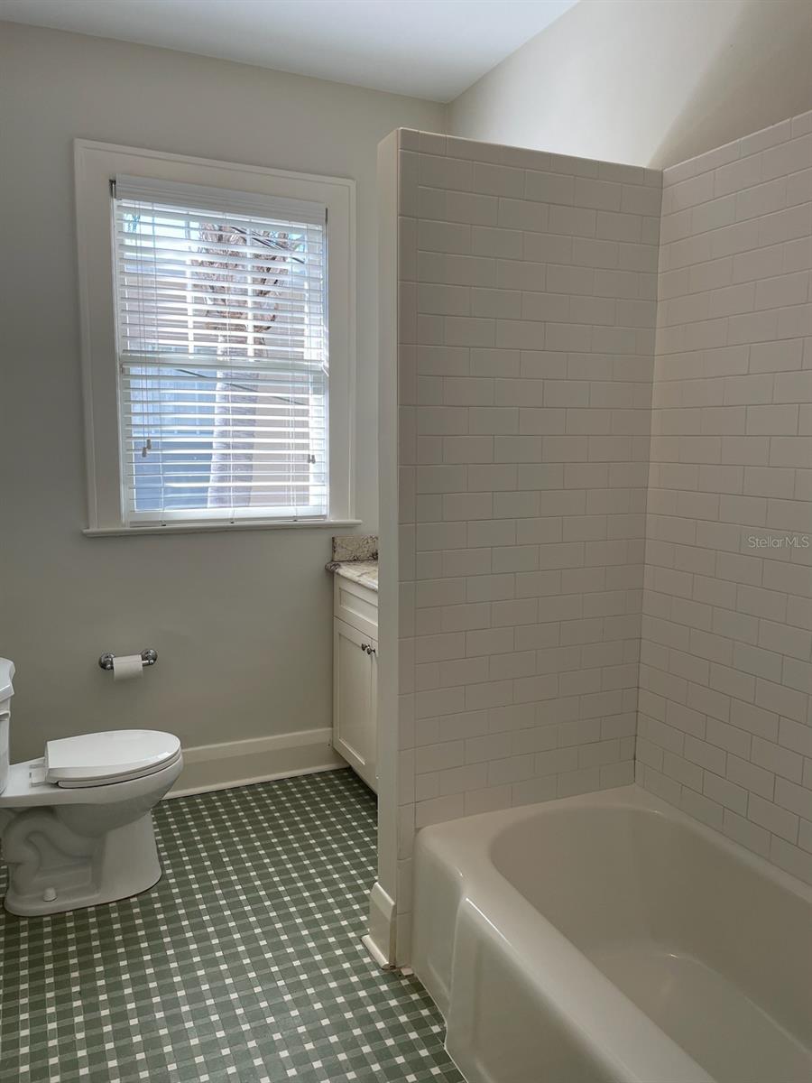 1806 W MORRISON AVE #4, TAMPA, FL, 33606