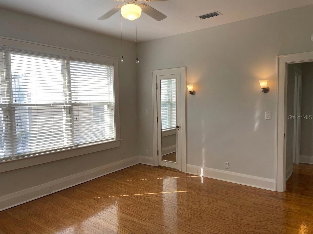 1806 W MORRISON AVE #4, TAMPA, FL, 33606