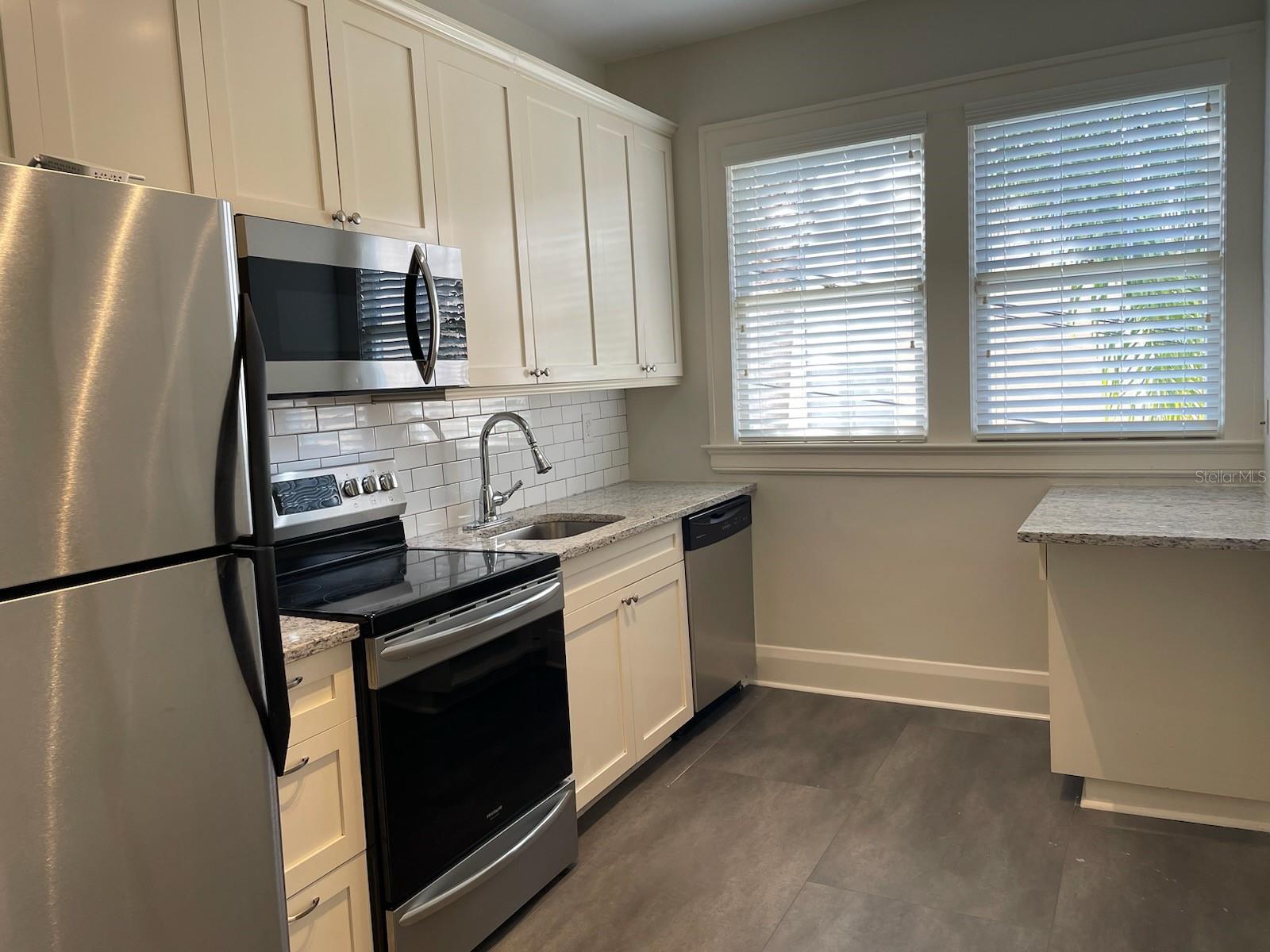 1806 W MORRISON AVE #4, TAMPA, FL, 33606