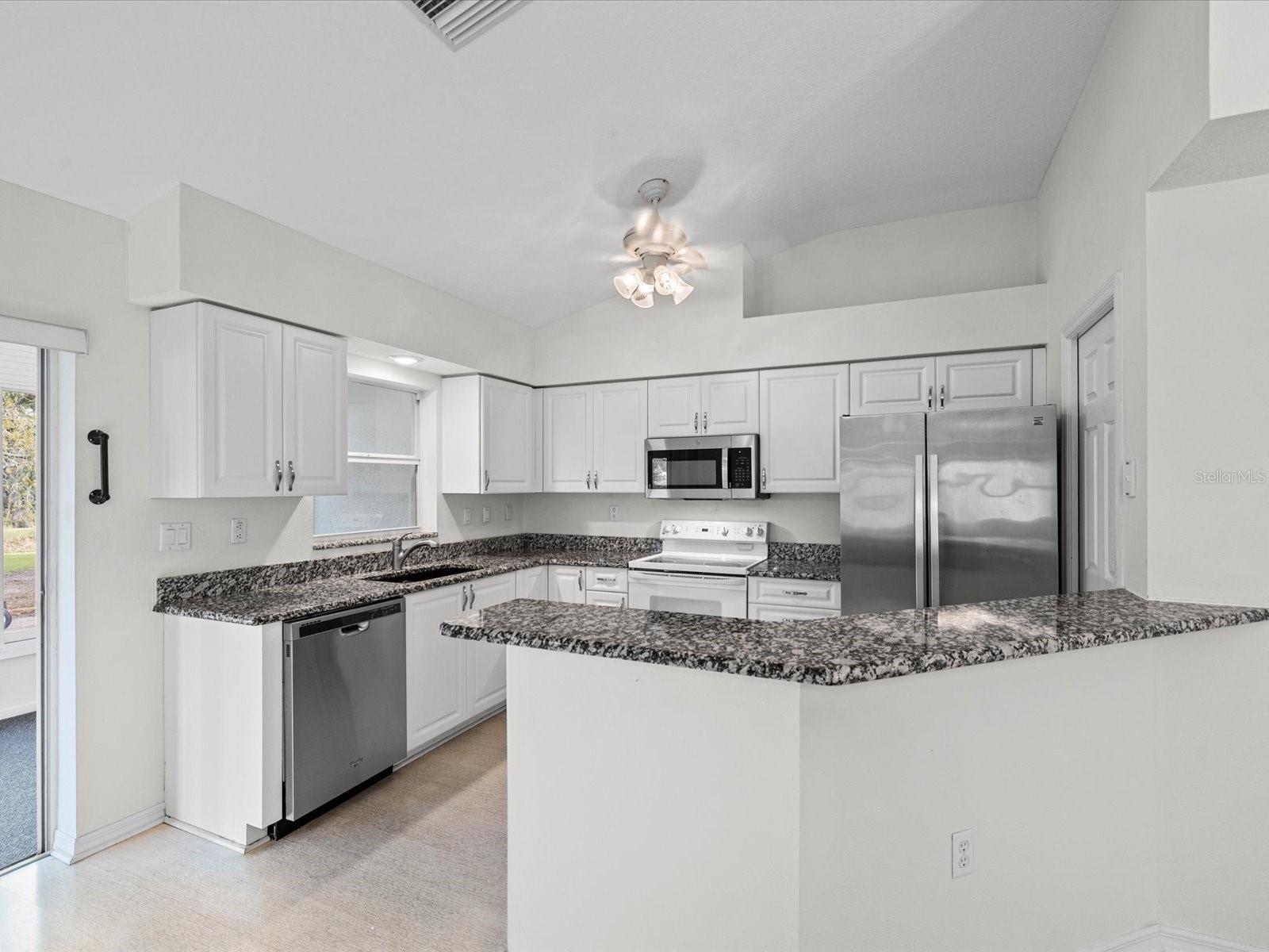 11621 HOLLY ANN DR, NEW PORT RICHEY, FL, 34654