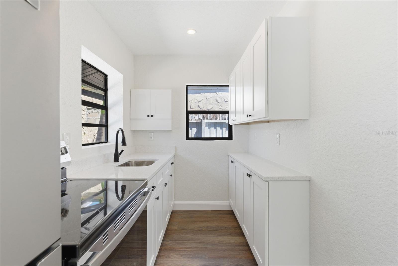 113 145TH AVE E #5, MADEIRA BEACH, FL, 33708