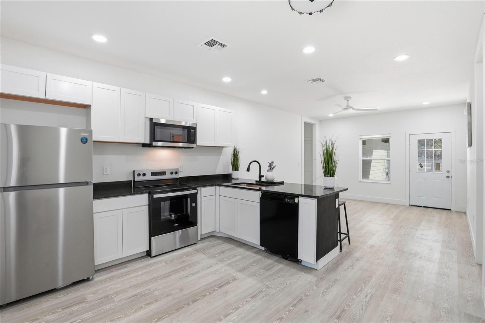 103 LONG RD, INTERLACHEN, FL, 32148